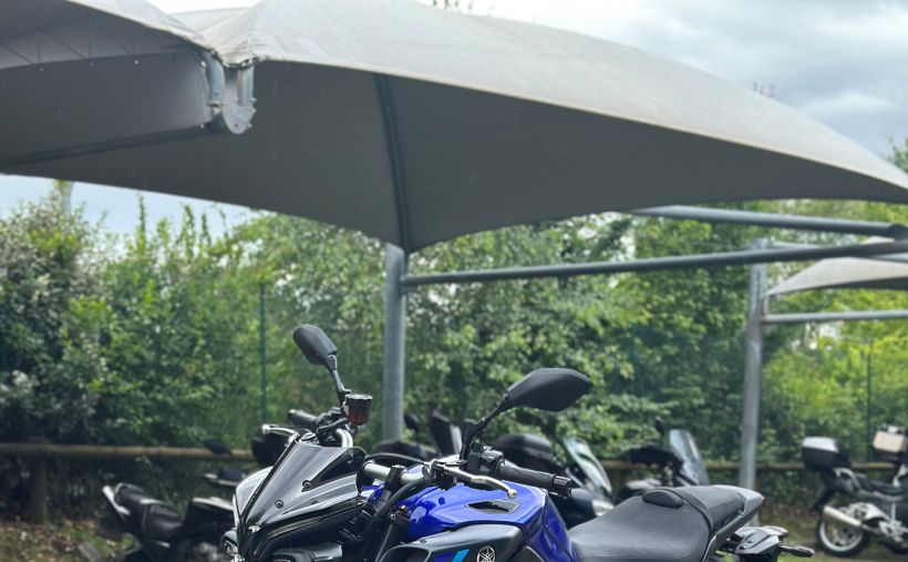 YAMAHA MT-10 0
