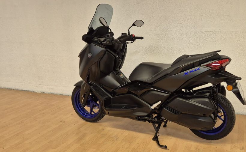 YAMAHA XMAX 300 5