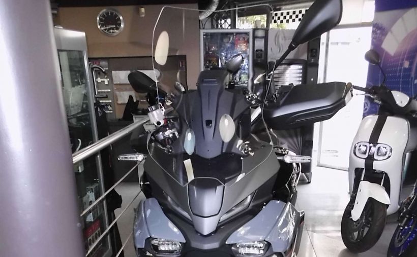 YAMAHA TRACER 9 Y-AMT 0