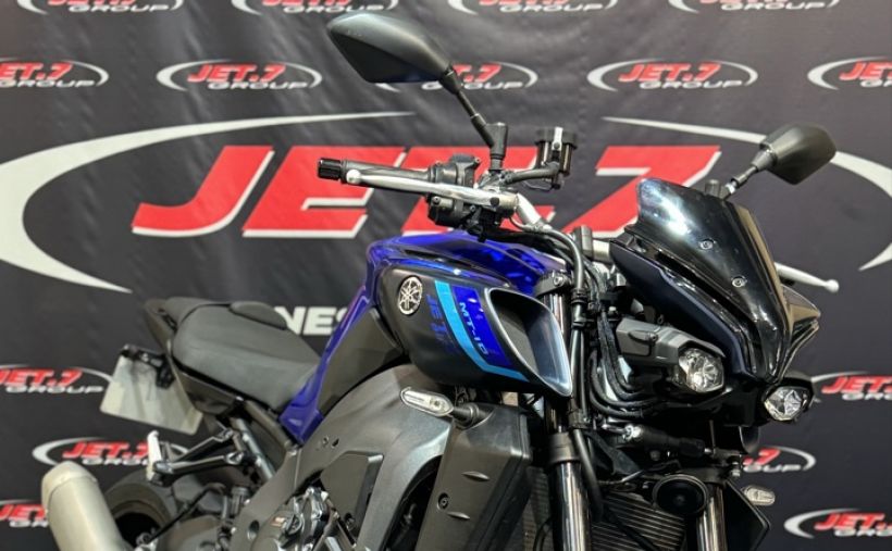 YAMAHA MT-10 0