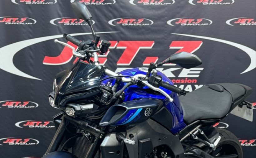 YAMAHA MT-10 2