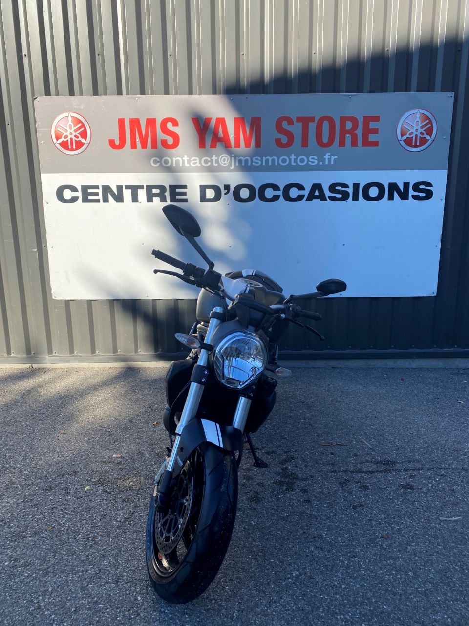 DUCATI MONSTER 821 3