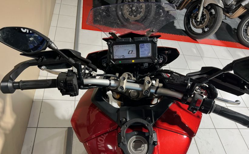 YAMAHA MT-09 TRACER 1