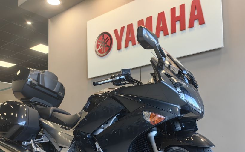 YAMAHA FJR 1300 ABS 4