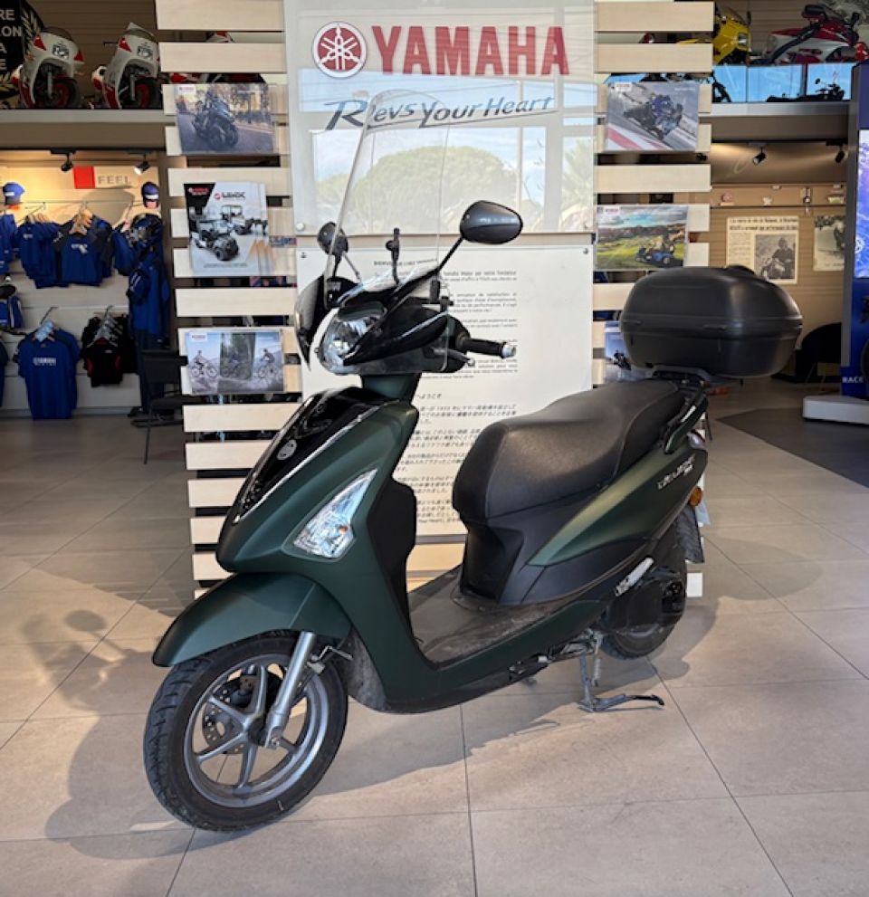 YAMAHA D'ELIGHT 125 FAIBLE KILOMETRAGE 1ERE MAIN 3