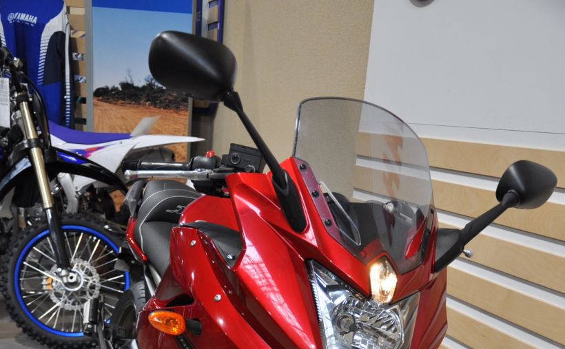 YAMAHA XJ6 diversion 8