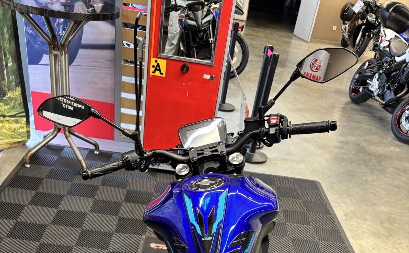 YAMAHA MT-125 ABS 4