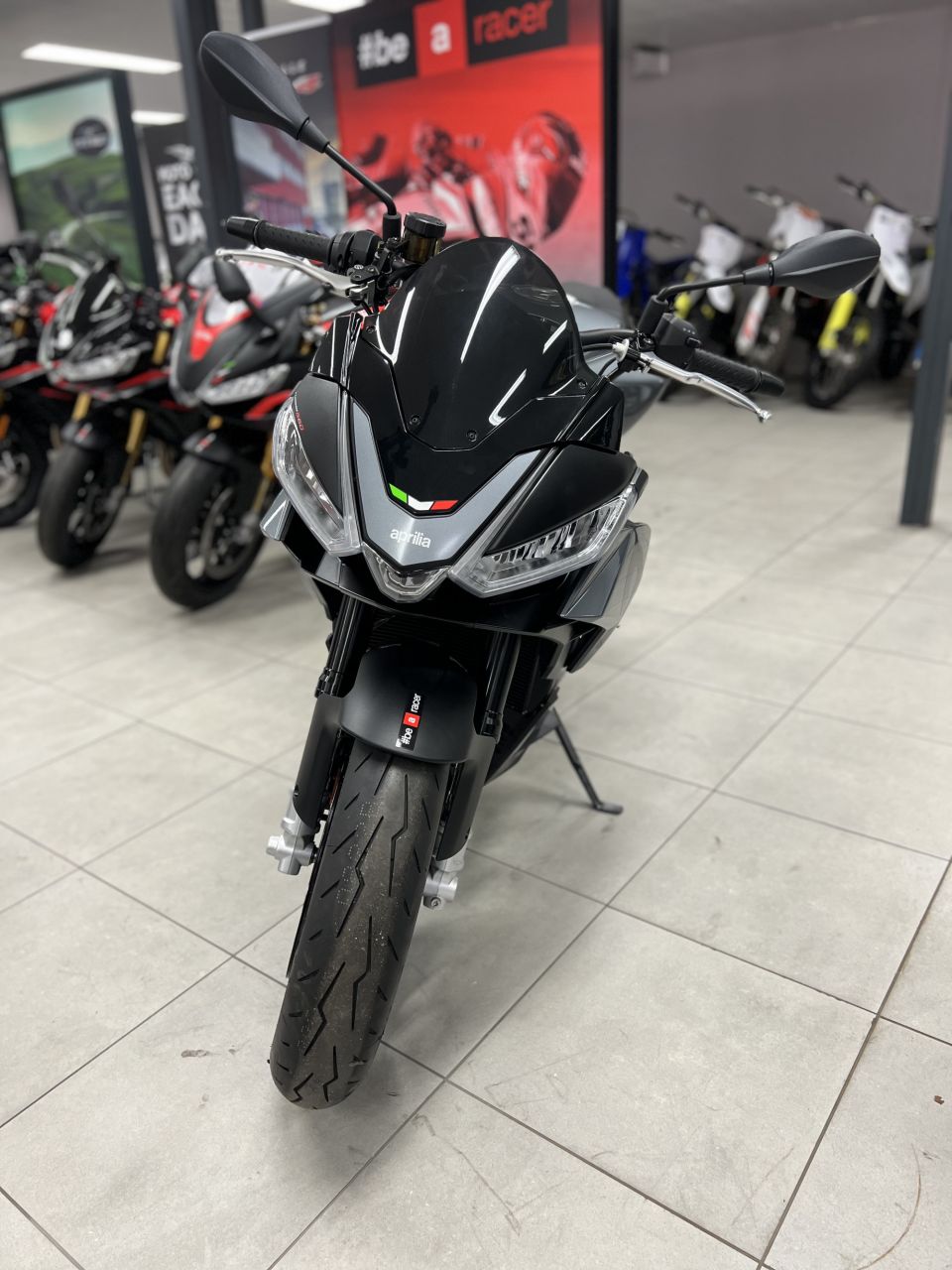APRILIA TUONO 660 18