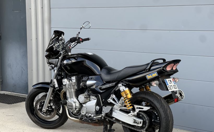YAMAHA XJR 1300 5