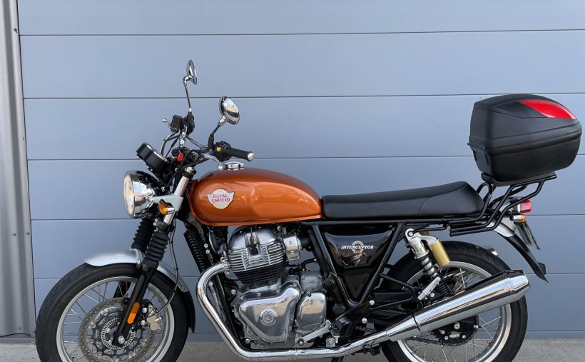 ROYAL ENFIELD INTERCEPTOR 3