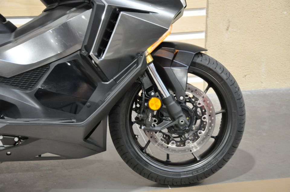 HONDA NSS FORZA 750 2