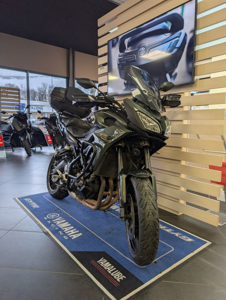 YAMAHA MT-09 TRACER 2