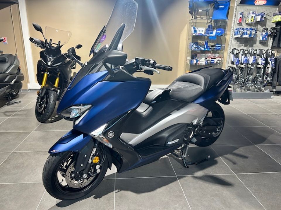 YAMAHA XP T-MAX 530 DX 0