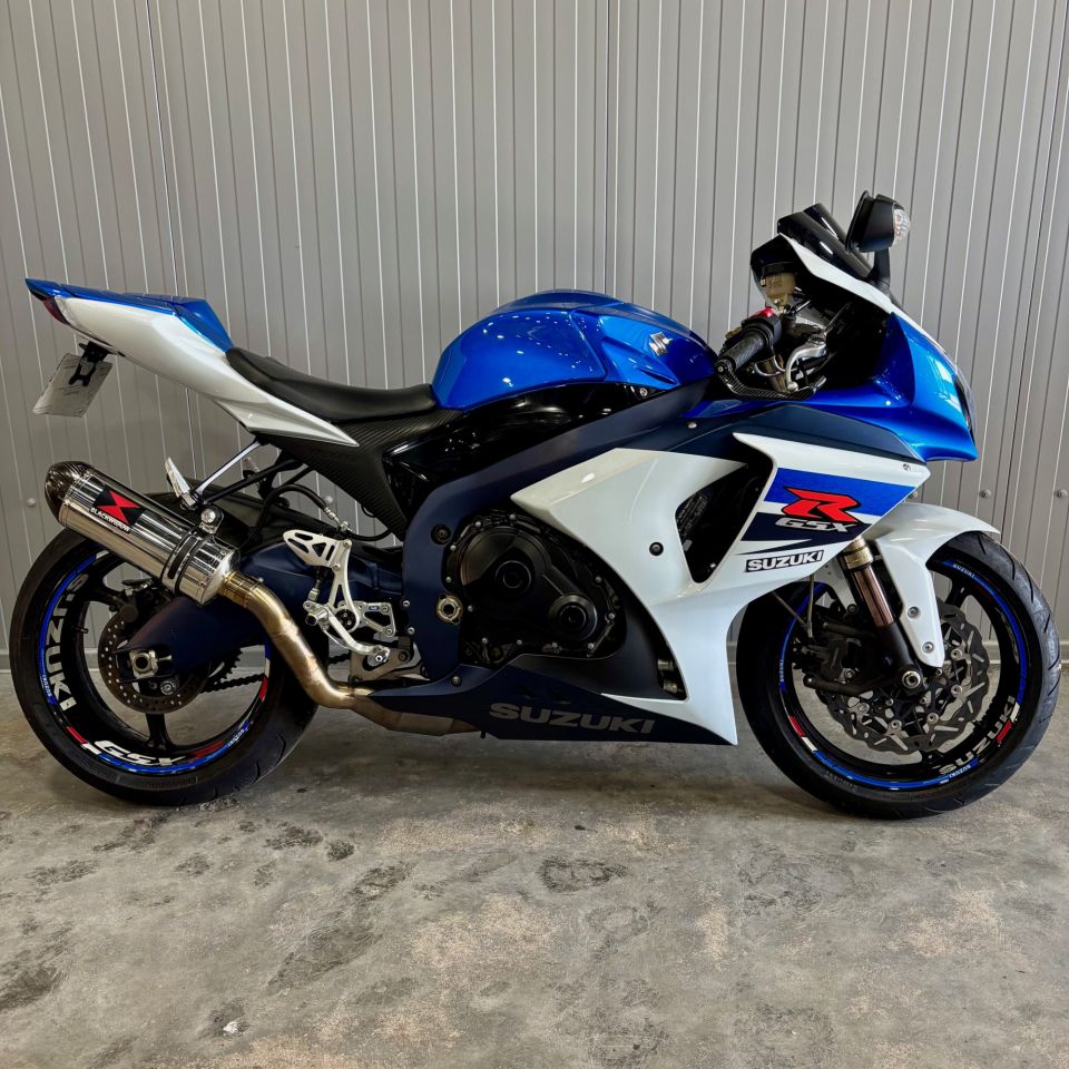 SUZUKI GSX-R 1000 0