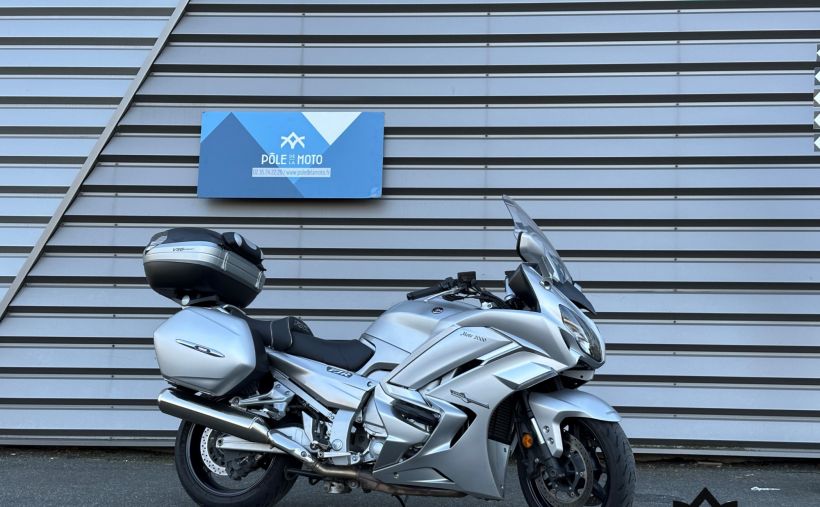YAMAHA FJR 1300 AE 0