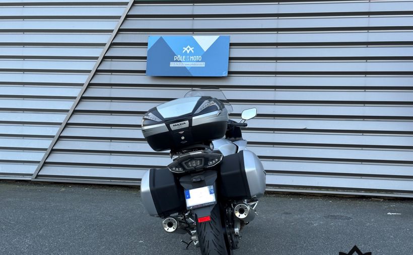 YAMAHA FJR 1300 AE 5