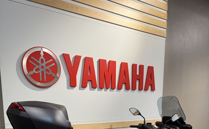 YAMAHA XMAX 125 3