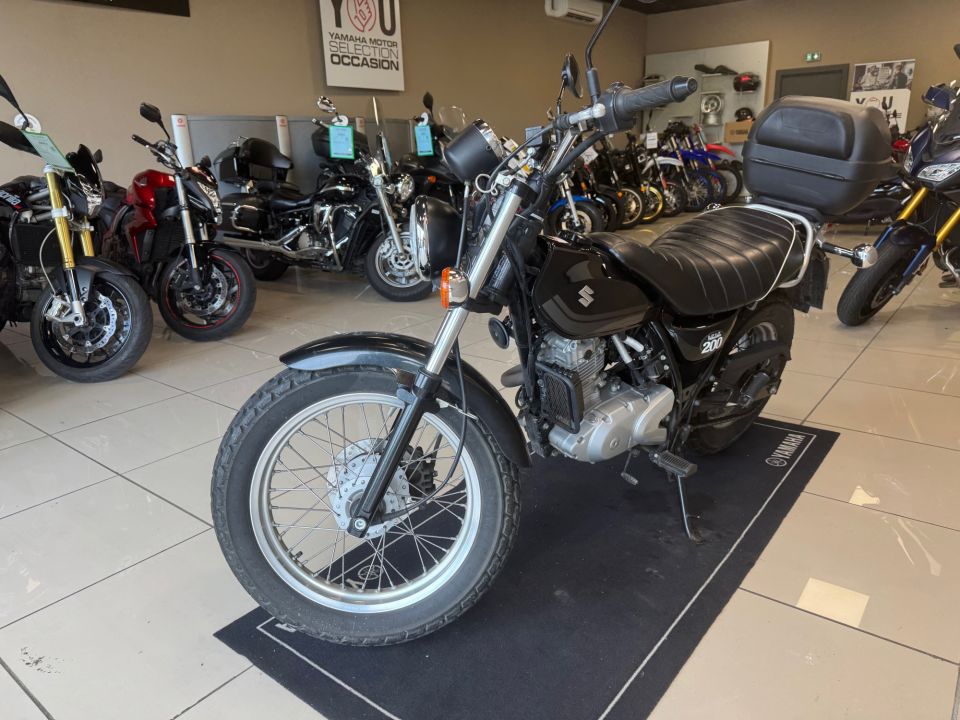 SUZUKI RV VANVAN 200 10