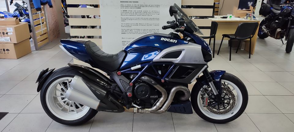 DUCATI DIAVEL 0