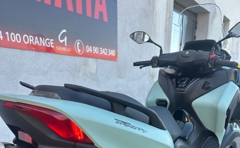 YAMAHA TRICITY 300 2