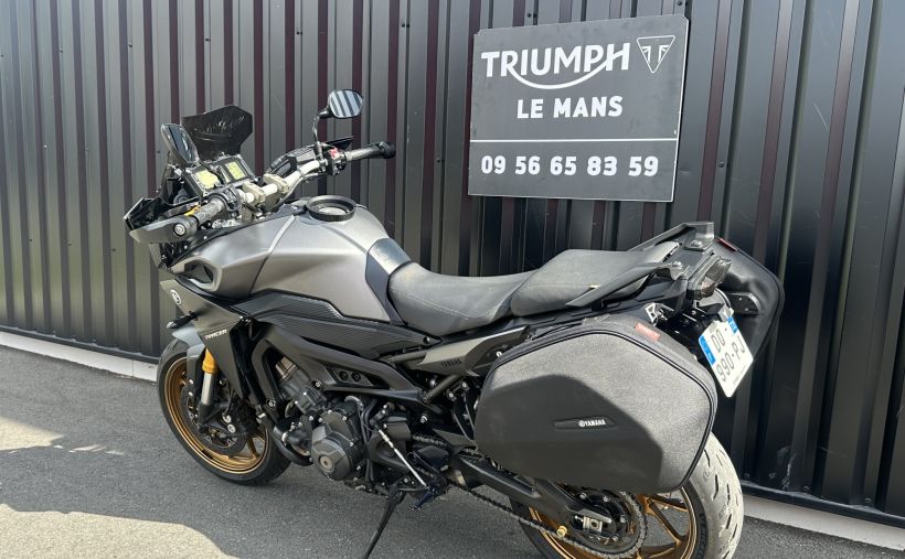 YAMAHA TRACER 900 30