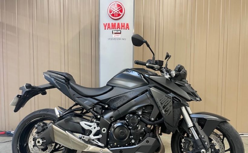 SUZUKI GSX-S 950 1