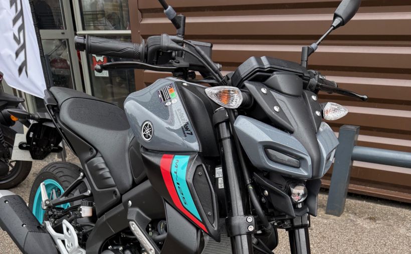 YAMAHA MT-125 1