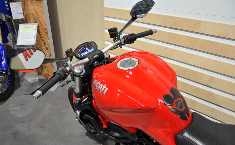 DUCATI MONSTER 1200 14