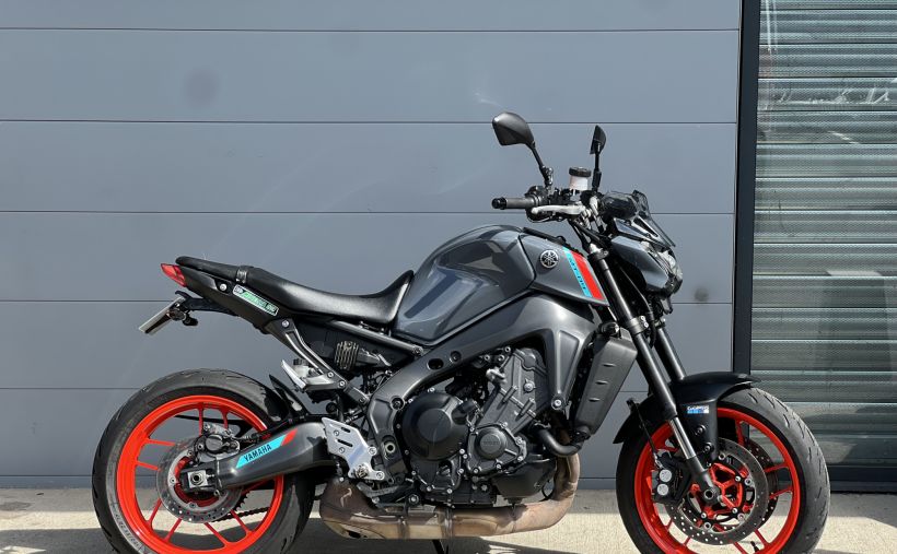YAMAHA MT-09 0