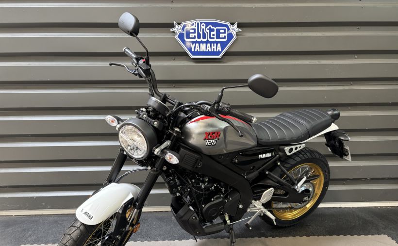 YAMAHA XSR 125 Legacy 2