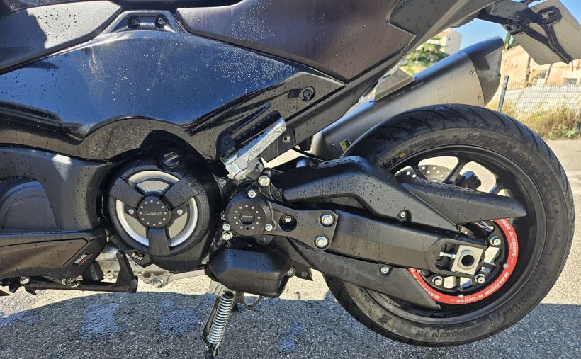 YAMAHA XP T-MAX 560 TECH MAX 11