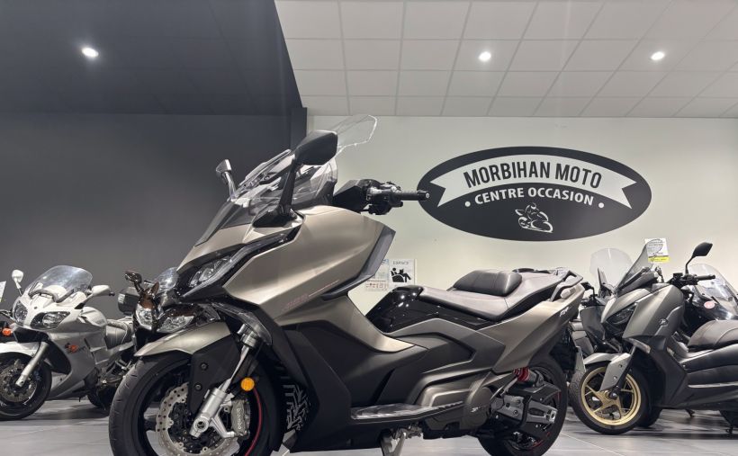 KYMCO AK 550 0
