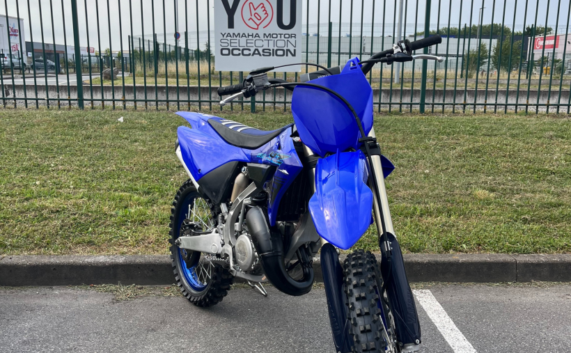 YAMAHA YZ 125 1