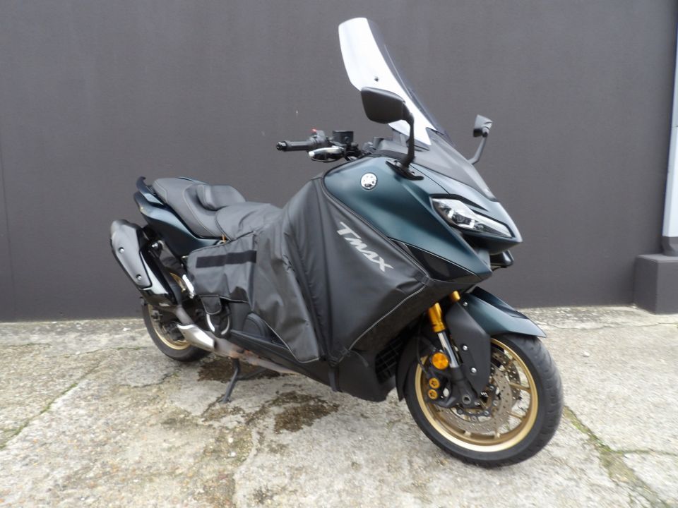 YAMAHA XP T-MAX 560 TECH MAX 2
