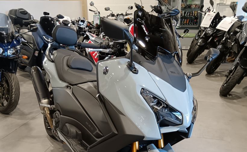 YAMAHA XP T-MAX 560 TECH MAX 0