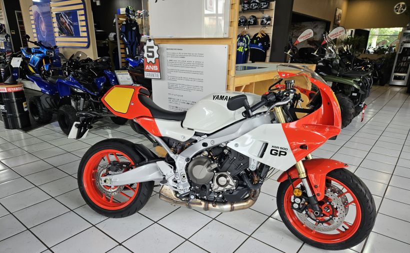 YAMAHA XSR 900 GP 35KW 0