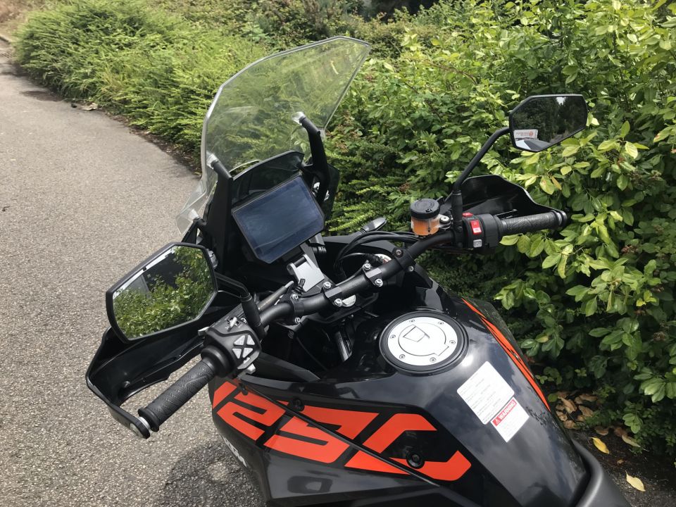 KTM 1290 SUPER ADVENTURE S 12