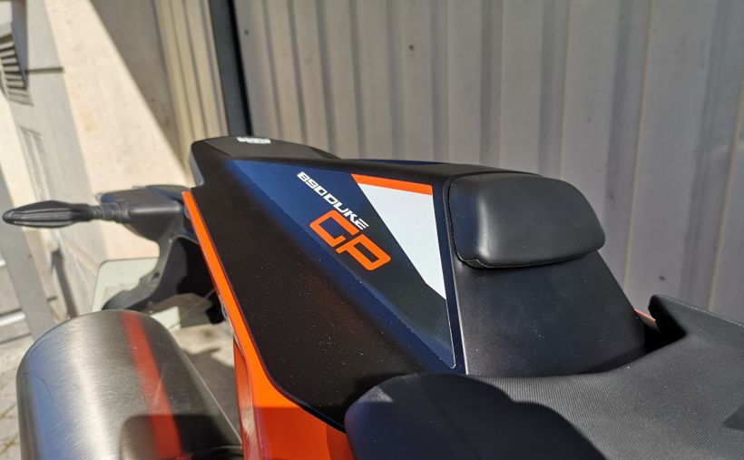 KTM 890 DUKE GP 20