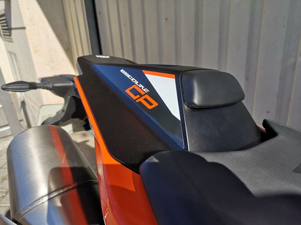 KTM 890 DUKE GP 20