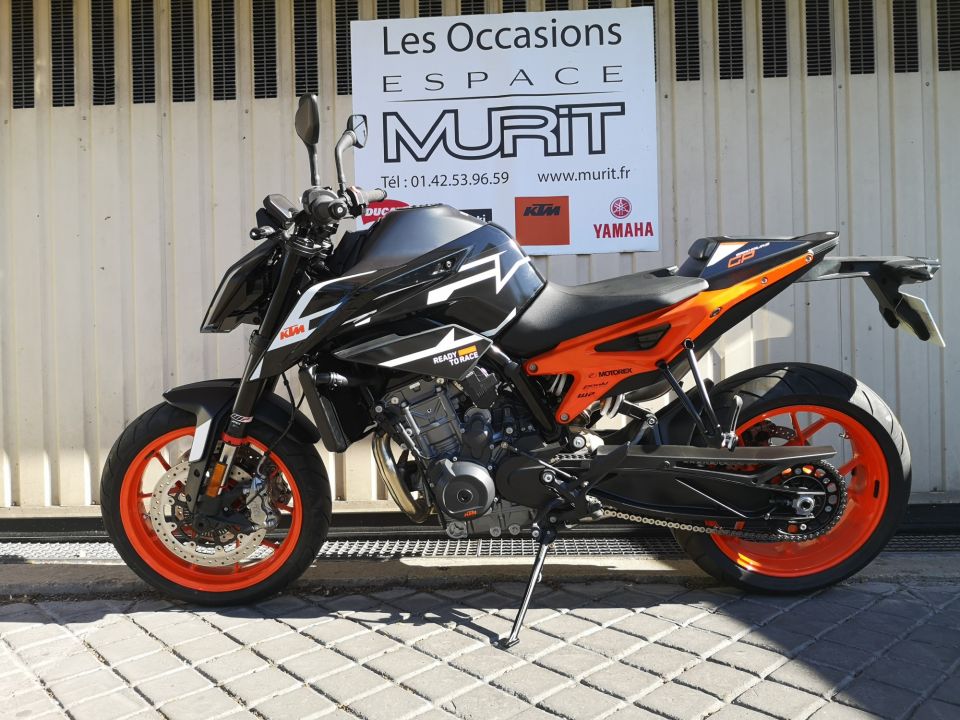 KTM 890 DUKE GP 32