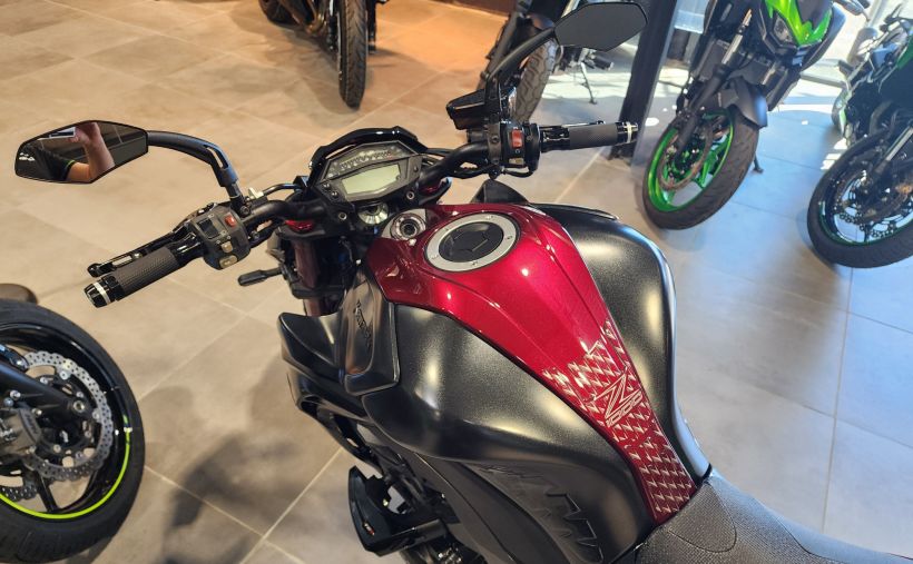 KAWASAKI Z 1000 35