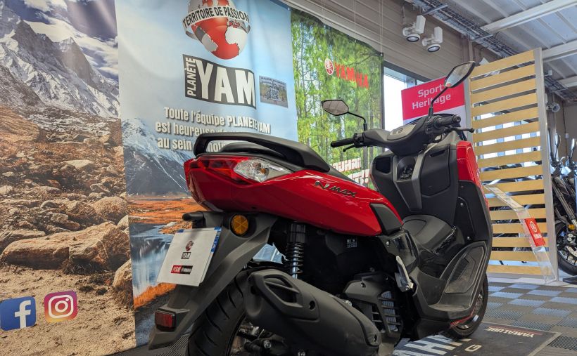 YAMAHA NMAX 125 2