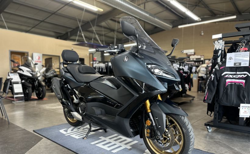 YAMAHA XP T-MAX 560 TECH MAX 4