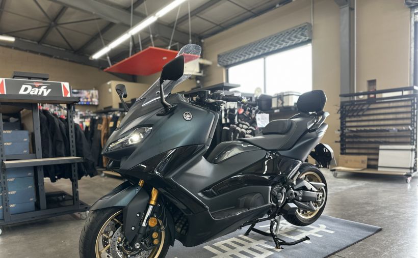 YAMAHA XP T-MAX 560 TECH MAX 6