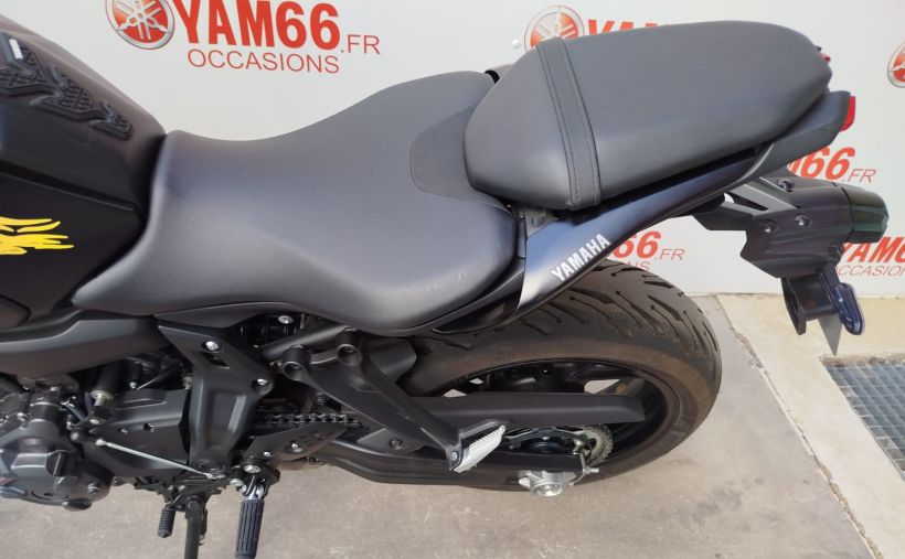 YAMAHA MT-07 (47.5CV) 10