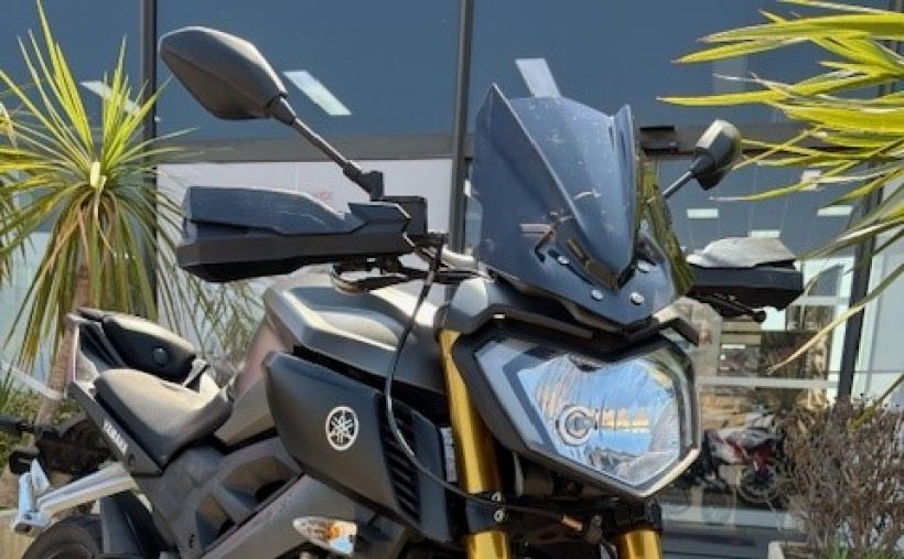 YAMAHA MT-125 1