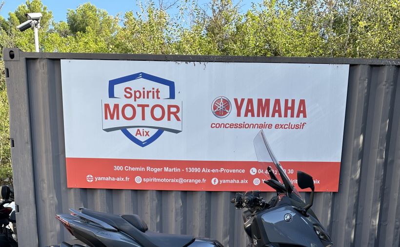 YAMAHA XP T-MAX 560 TECH MAX 1