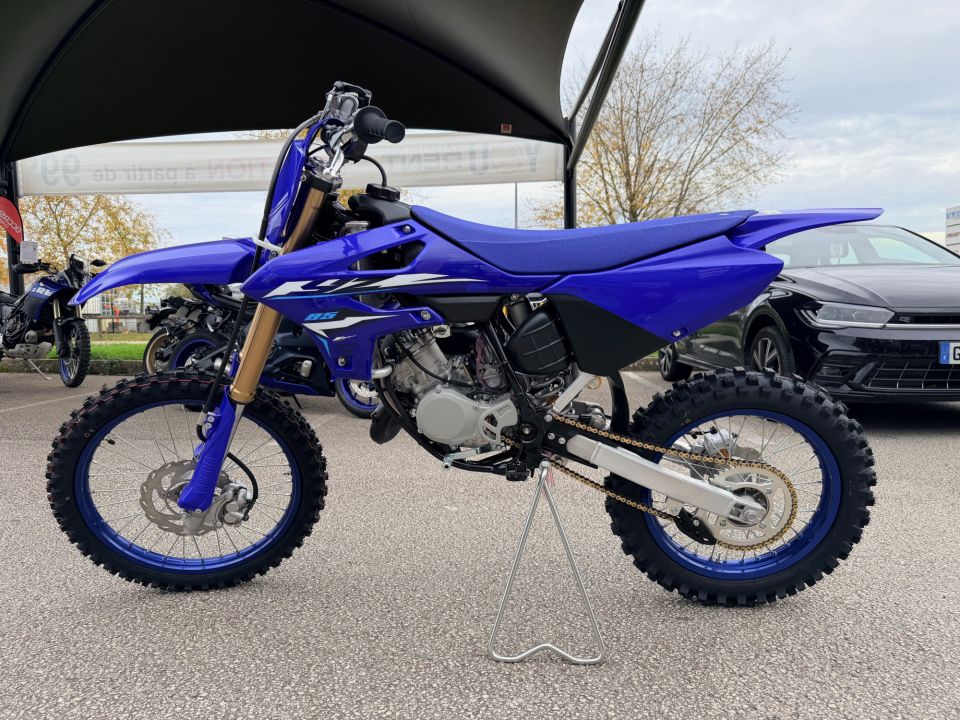 YAMAHA YZ85LW 3