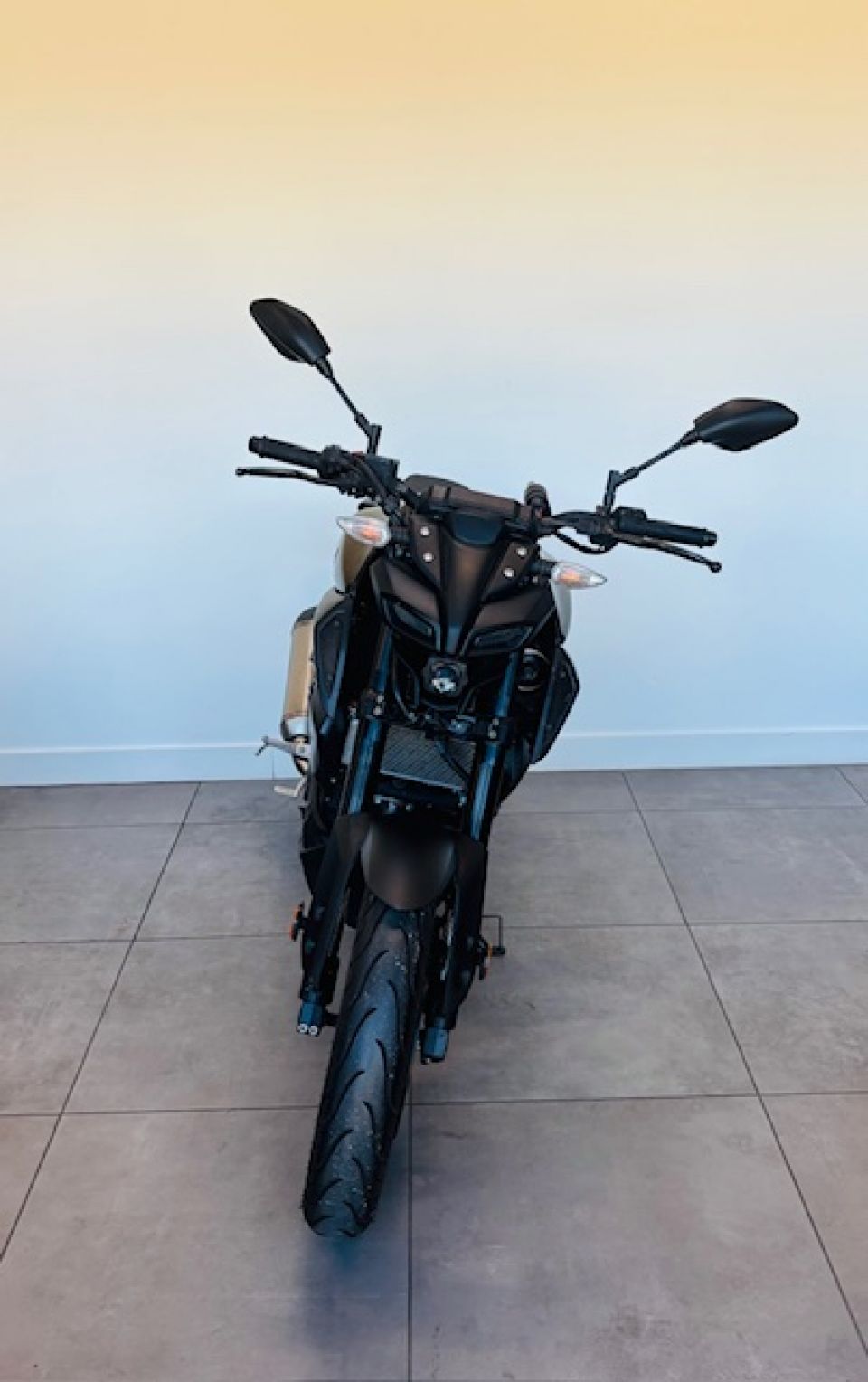 YAMAHA MT-125 ABS 4