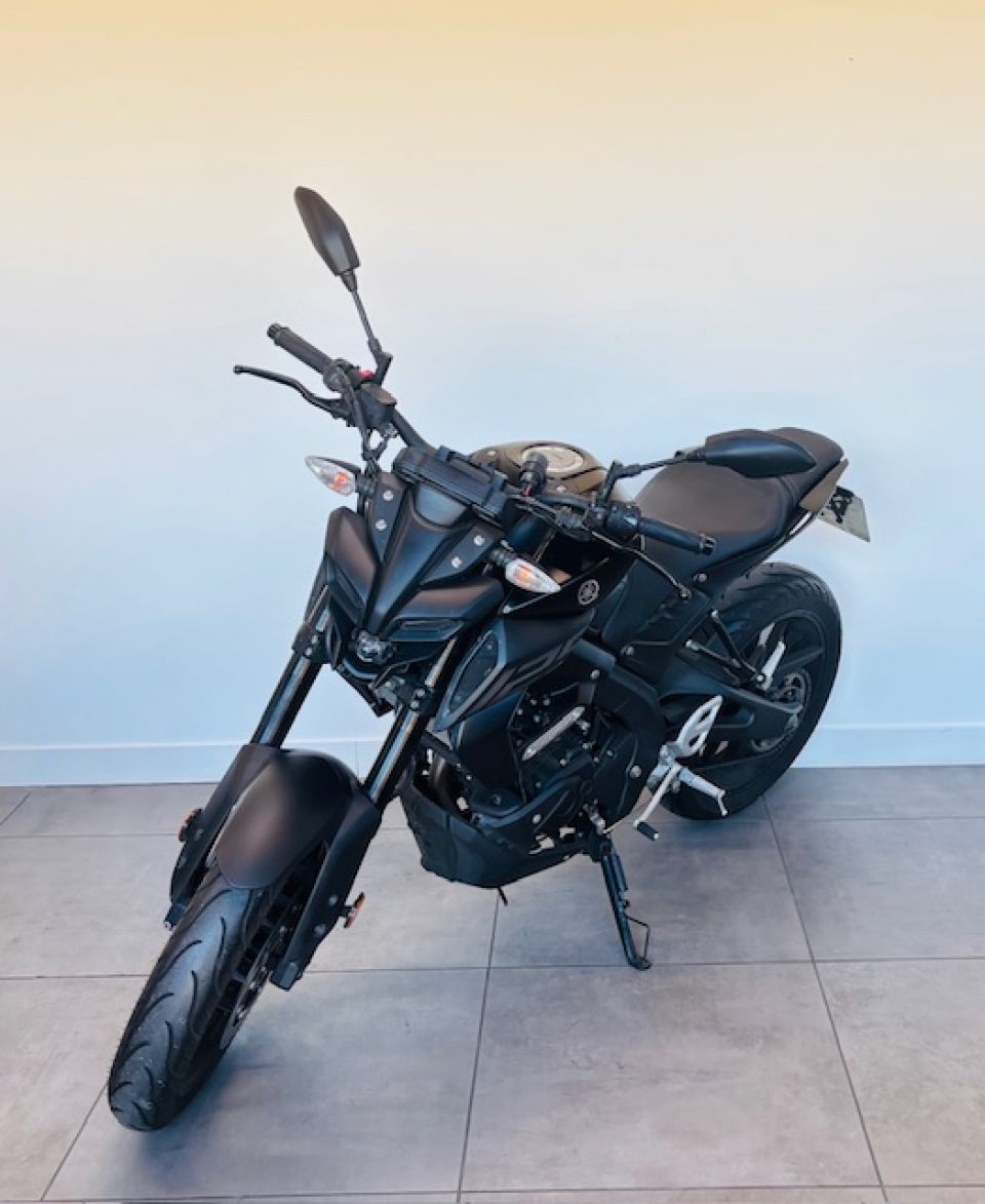 YAMAHA MT-125 ABS 2